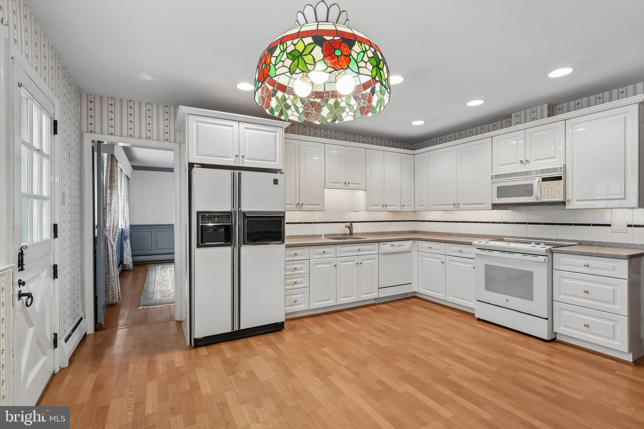 983 Palmers Mill Road Media, PA 19063 - Photo 18 of 83 Beautiful white hard finished cabinets