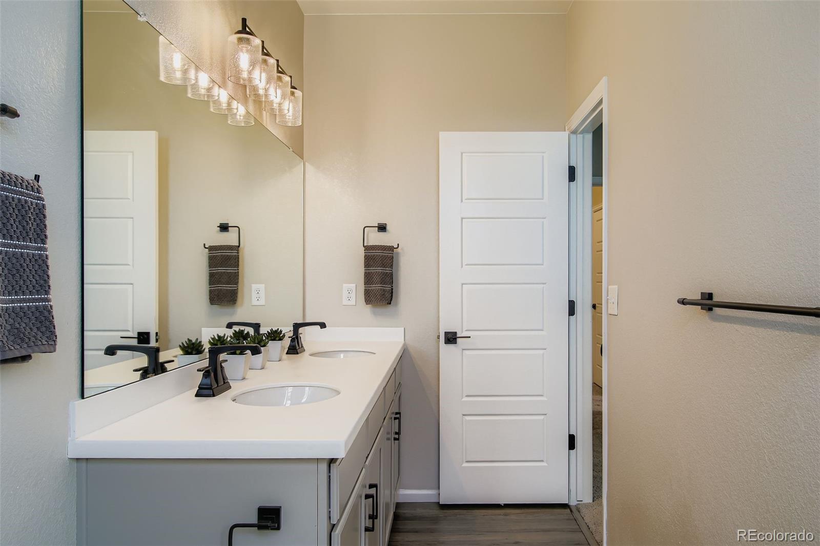 5240 Routt Court, Unit B Arvada, CO 80002 - Photo 18 of 31