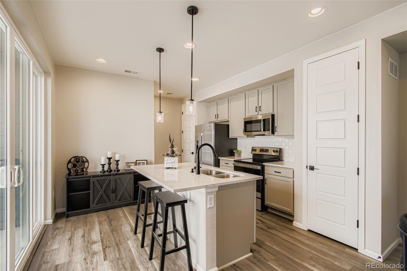 5240 Routt Court, Unit B Arvada, CO 80002 - Photo 8 of 31