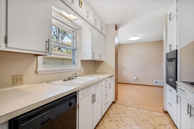 $229,500 | 808 Cherry Street, Owatonna, MN 55060