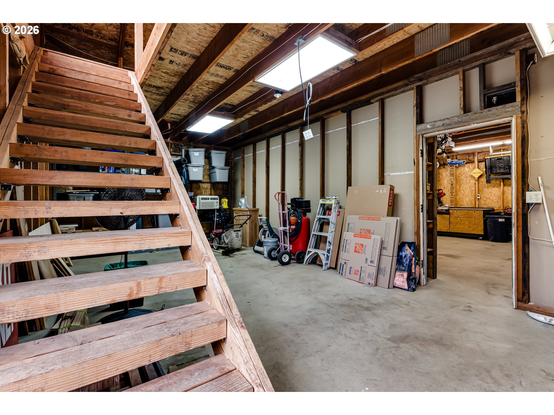 328 Dean Avenue Eugene, OR 97404 - Photo 7 of 25 Shop