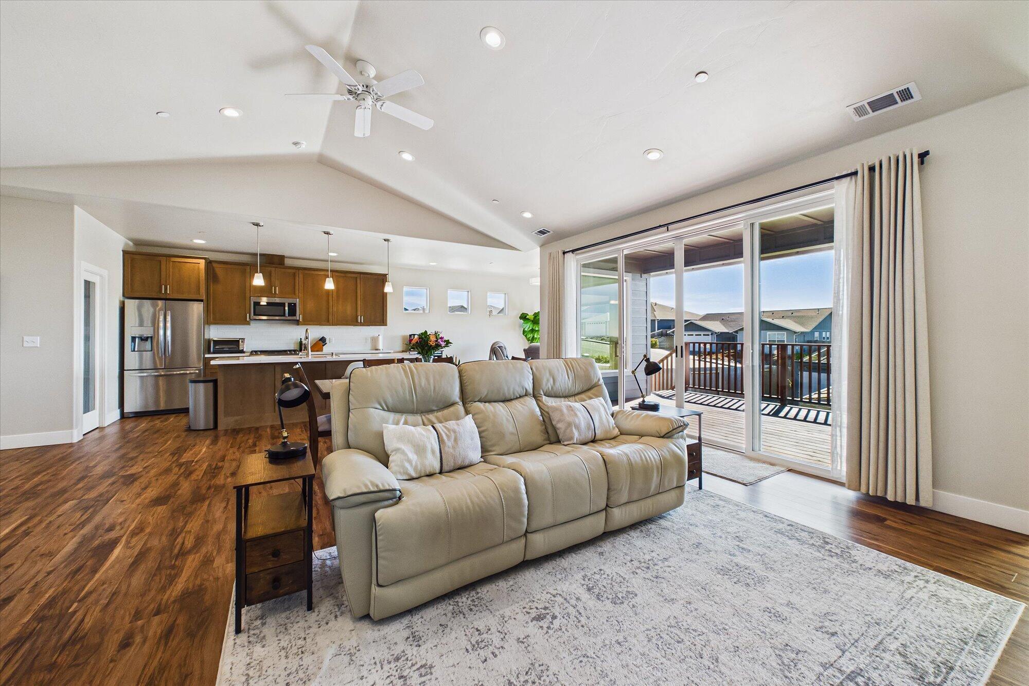191 Ridge View Court Fortuna, CA 95540 - Photo 8 of 47