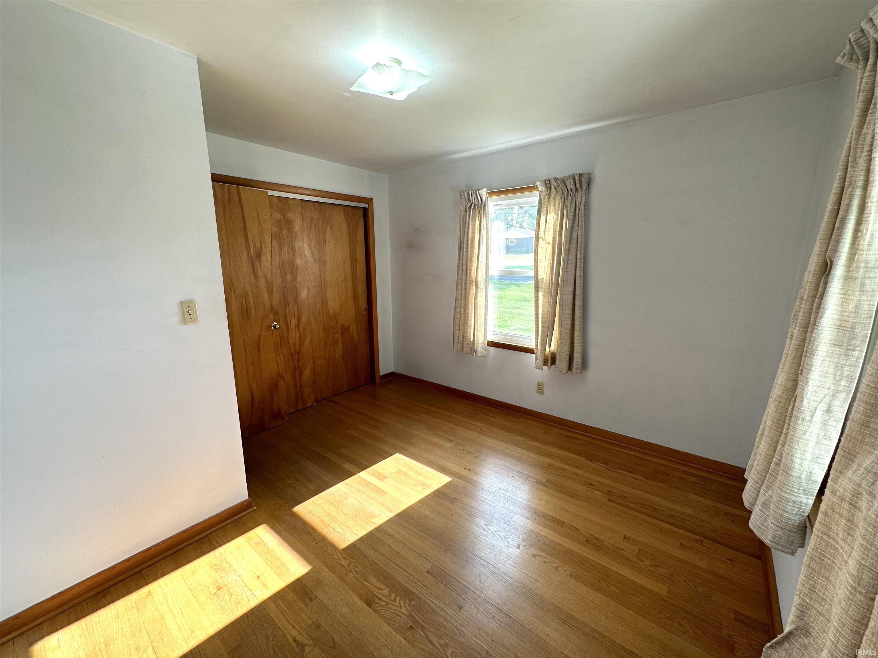 2203 East Lake Road Princeton, IN 47670 - Photo 13 of 33 Gallery Image 13