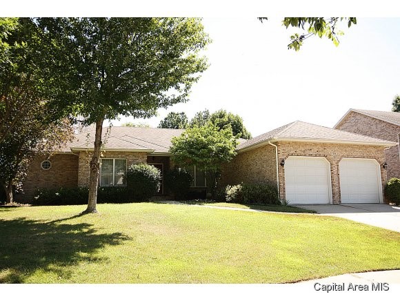 504 Clipper Road Springfield, IL 62711 - Photo 1 of 20
