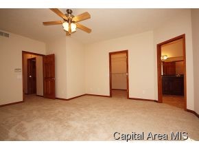 504 Clipper Road Springfield, IL 62711 - Photo 12 of 20