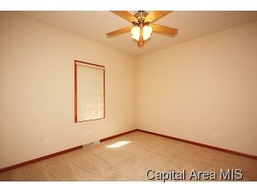 504 Clipper Road Springfield, IL 62711 - Photo 16 of 20