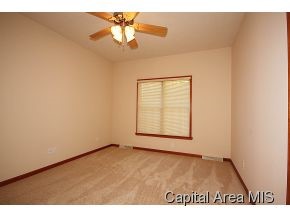 504 Clipper Road Springfield, IL 62711 - Photo 18 of 20