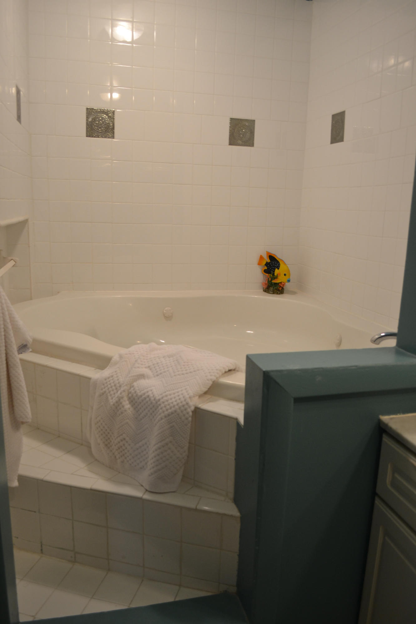 818 West Camino Real Boca Raton, FL 33486 - Photo 18 of 30 17 Master Bath