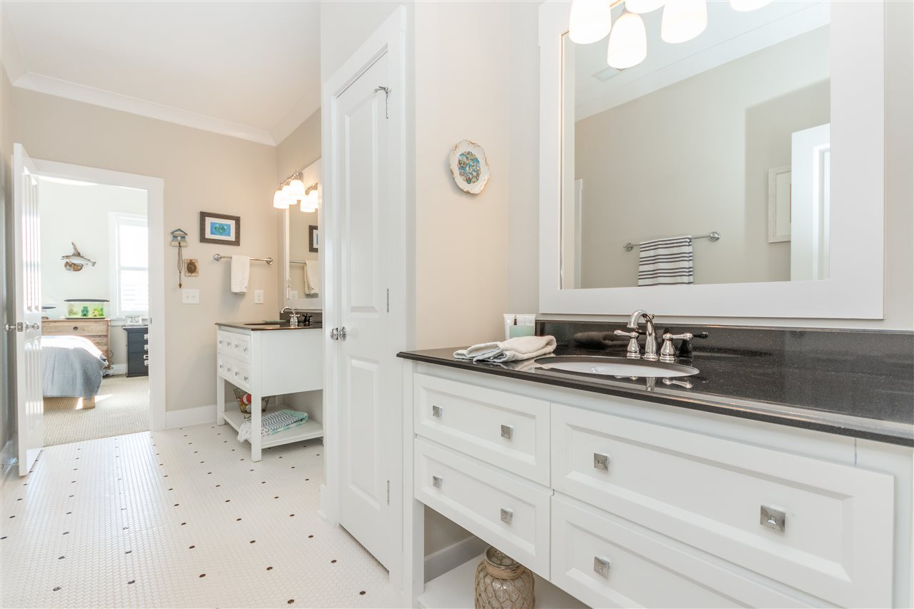 2009 Vinnings Place Raleigh, NC 27608 - Photo 20 of 25 Photo 20