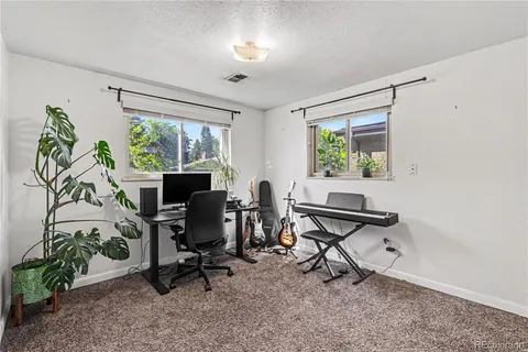 $575,000 | 2986 South Whiting Way, Denver, CO 80231