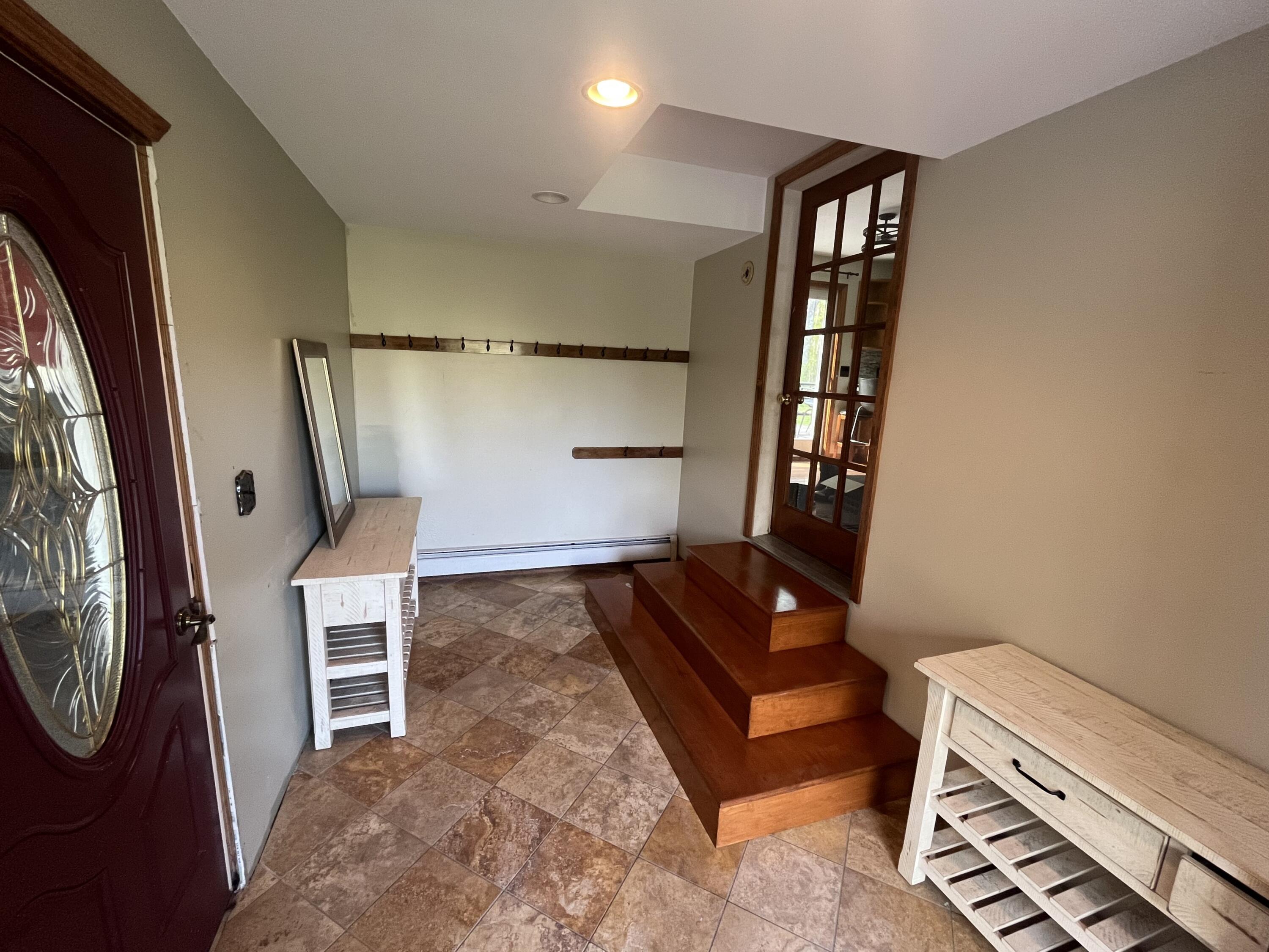 1300 China Road Winslow, ME 04901 - Photo 6 of 33 Foyer