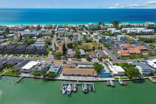 $4,199,000 | 2307 Bay Boulevard, Indian Rocks Beach, FL 33785