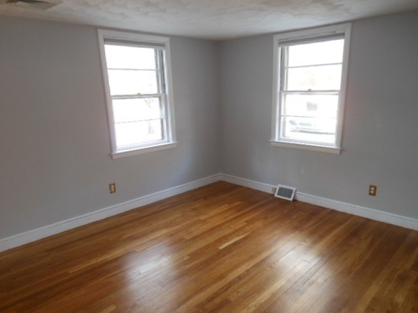 49 Lyndon Road Sharon, MA 02067 - Photo 12 of 16