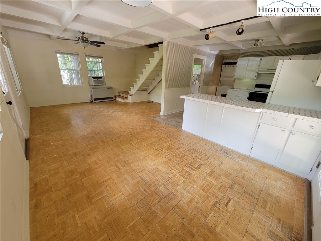 197 Alpine Acres Road Vilas, NC 28692 - Photo 3 of 13 Gallery Image 3