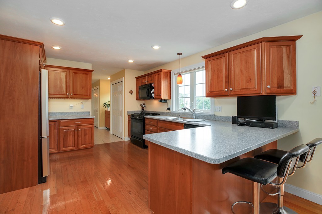 763 Concord Road Marlborough, MA 01752 - Photo 2 of 30 Gallery Image 2