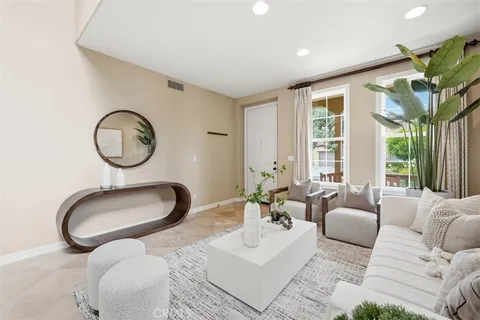 $1,999,000 | 6 Versailles, Irvine, CA 92602