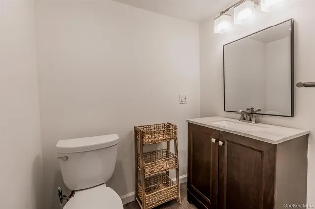 $799,000 | 31 Jacobson Avenue, Huntington, NY 11743