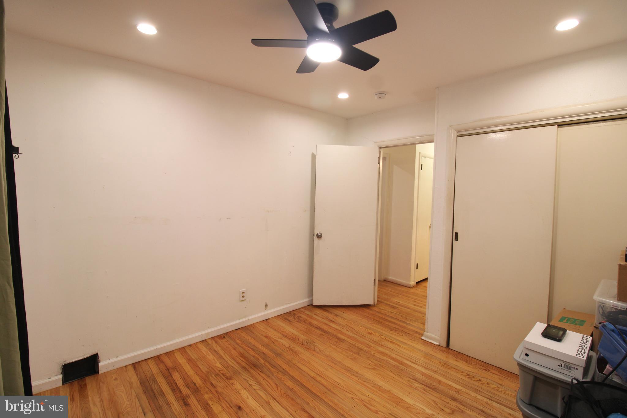 533 Tasker Avenue Norwood, PA 19074 - Photo 13 of 18