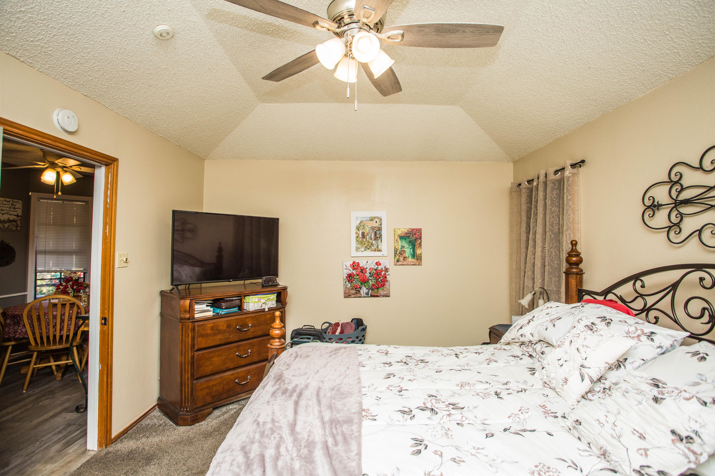 6030 72nd Street Lubbock, TX 79424 - Photo 17 of 33 5V2A3656