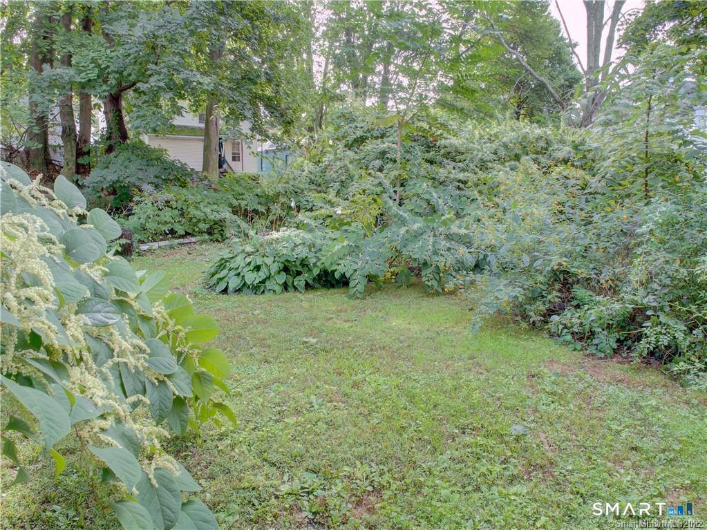 251 Williams Street, Unit 2 New London, CT 06320 - Photo 18 of 19