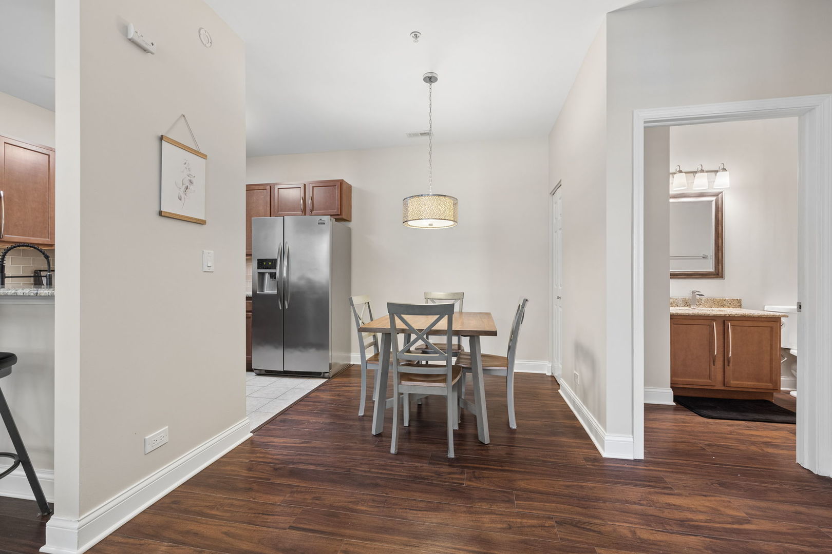 1032 Swift Road, Unit 1B Glen Ellyn, IL 60137 - Photo 8 of 19 Gallery Image 8