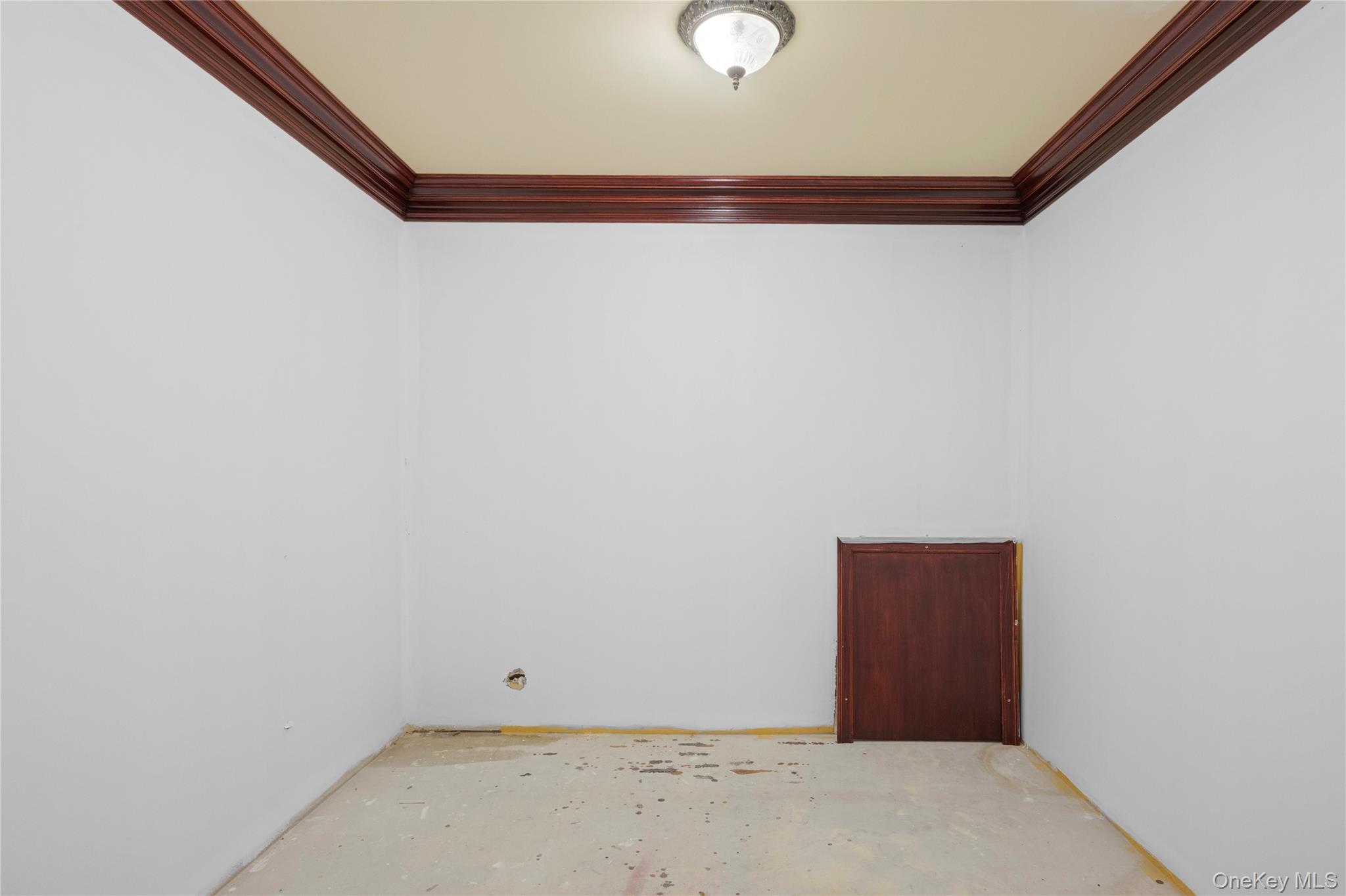 161 Seaman Neck Road Dix Hills, NY 11746 - Photo 20 of 50