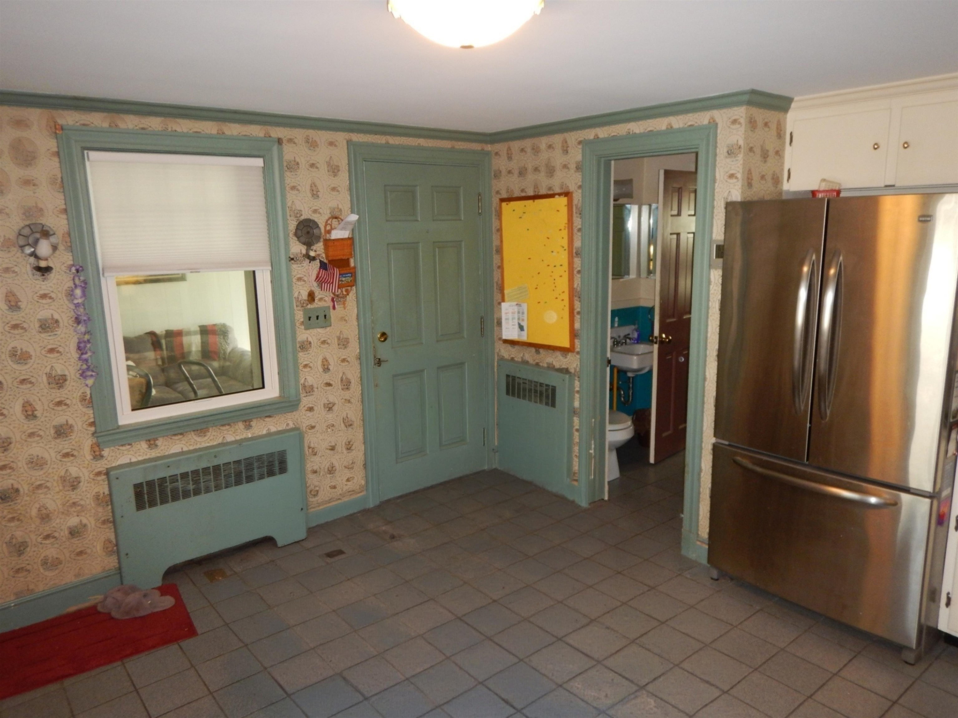 180 Birchwood Road Manchester, NH 03104 - Photo 12 of 18 Gallery Image 12
