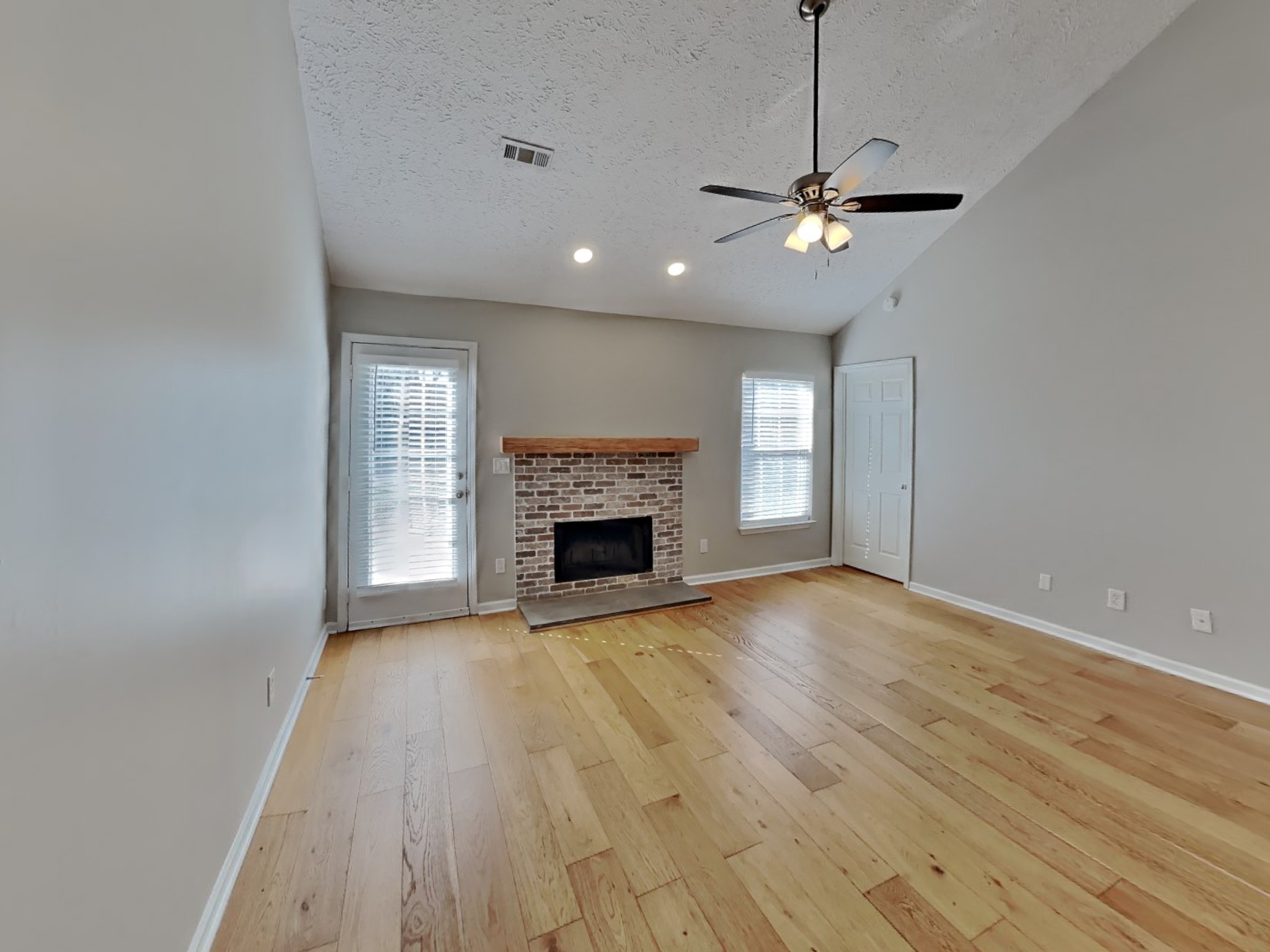 4021 Deer Run Trace Spring Hill, TN 37174 - Photo 2 of 15