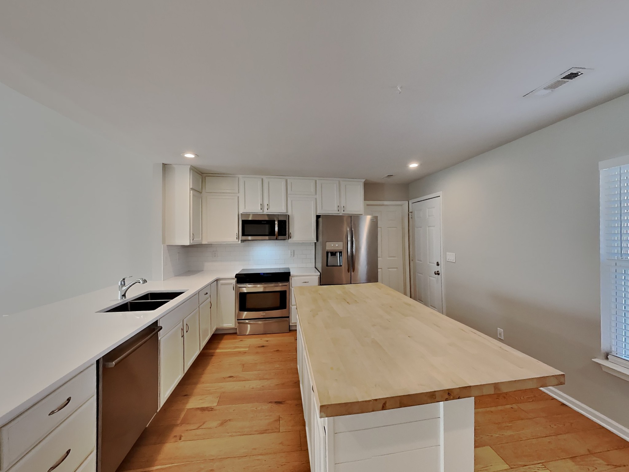 4021 Deer Run Trace Spring Hill, TN 37174 - Photo 4 of 15