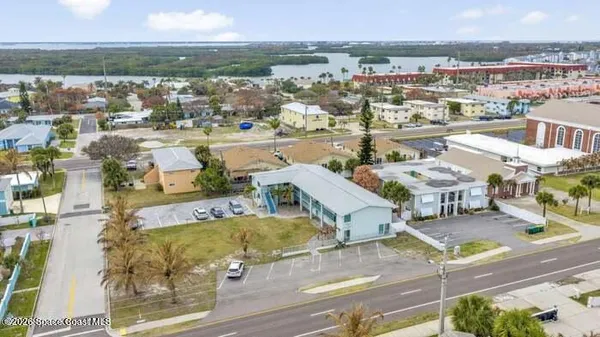 $1,700 | 888 South Atlantic Avenue, Unit 5, Cocoa Beach, FL 32931