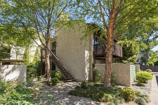 $218,000 | 555 Vallombrosa Avenue, Unit 86, Chico, CA 95926