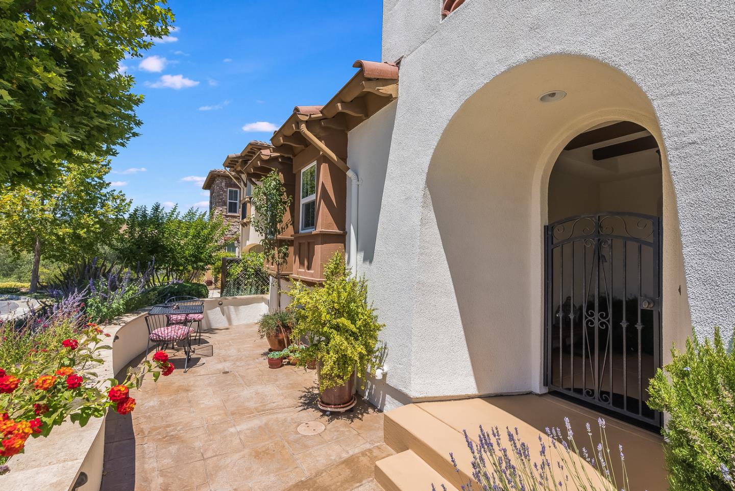 7680 MacKenzie Way Gilroy, CA 95020 - Photo 3 of 61