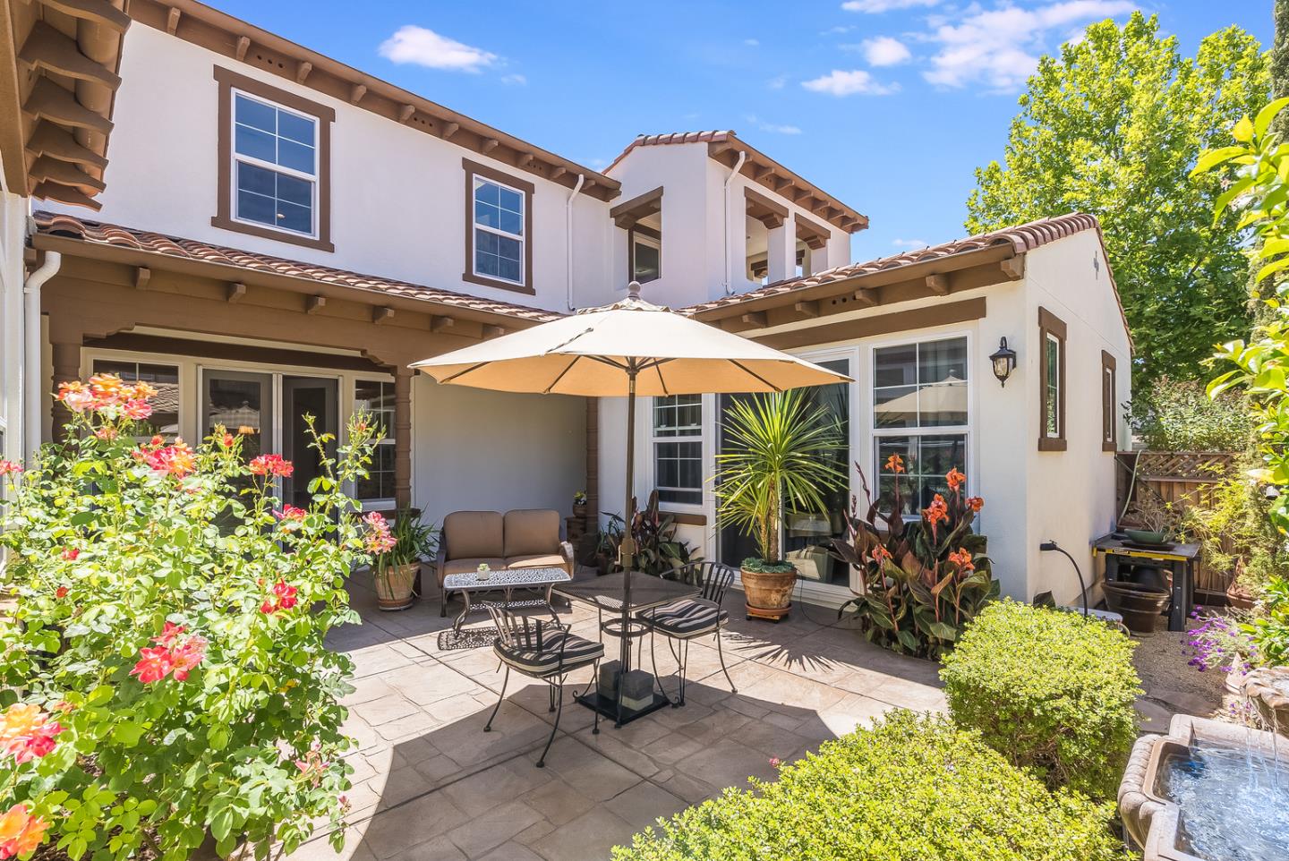 7680 MacKenzie Way Gilroy, CA 95020 - Photo 5 of 61 a view of the patio with chairs and tables