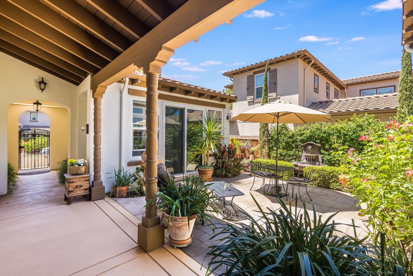 7680 MacKenzie Way Gilroy, CA 95020 - Photo 7 of 61