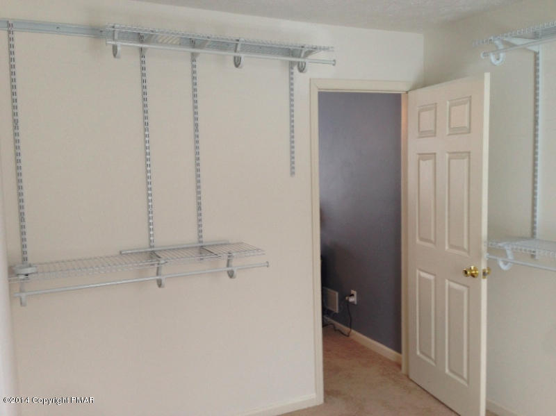 1148 Sunside Road Long Pond, PA 18334 - Photo 10 of 20