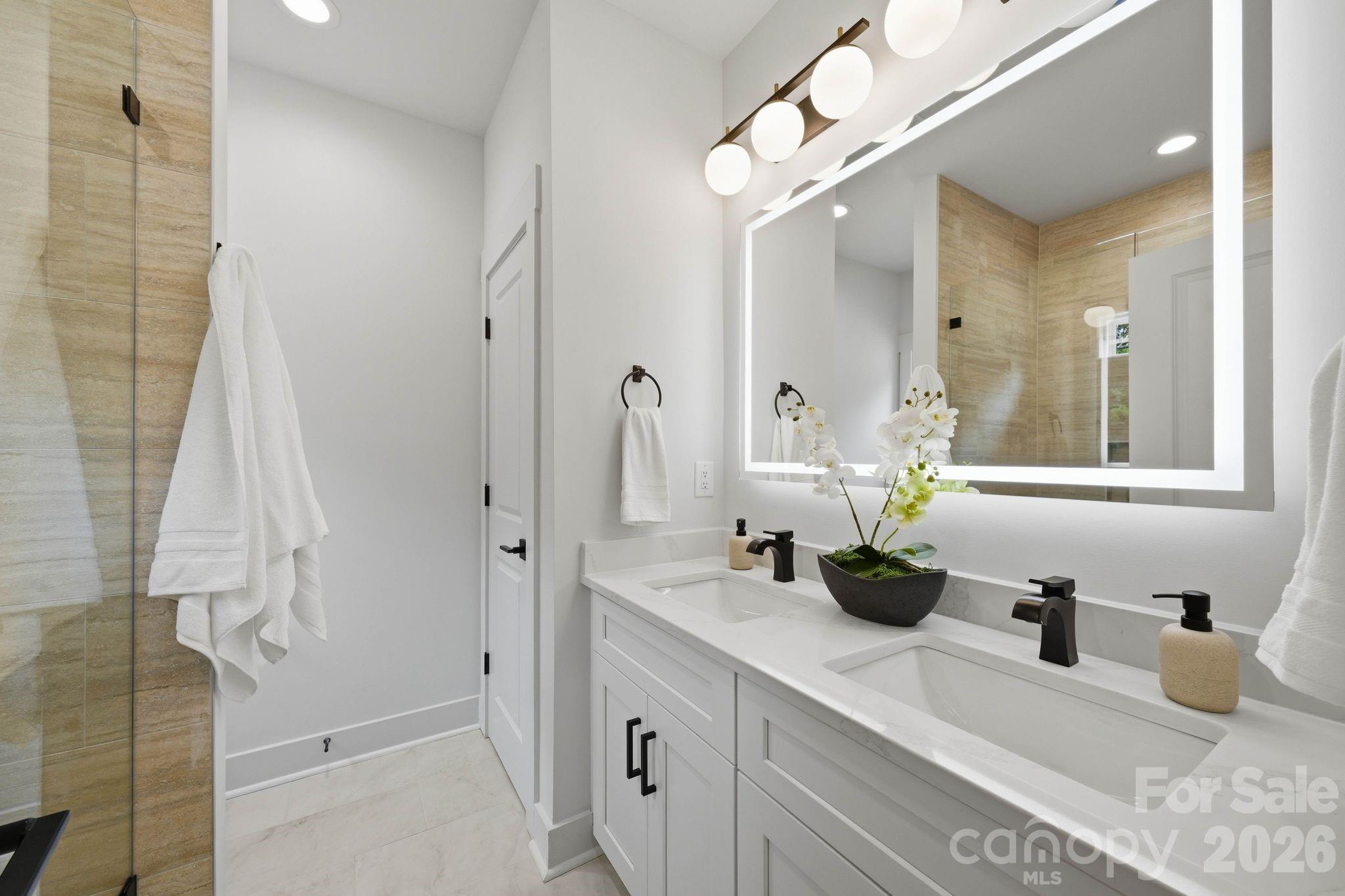 4704 Murrayhill Road Charlotte, NC 28209 - Photo 22 of 40 Gallery Image 22