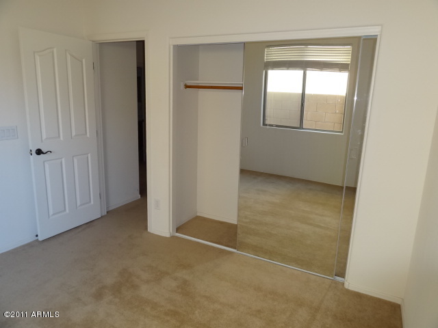 3299 East Franklin Avenue Gilbert, AZ 85295 - Photo 24 of 37 023-324396 (19)
