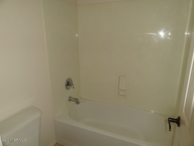 3299 East Franklin Avenue Gilbert, AZ 85295 - Photo 30 of 37 023-324396 (28)