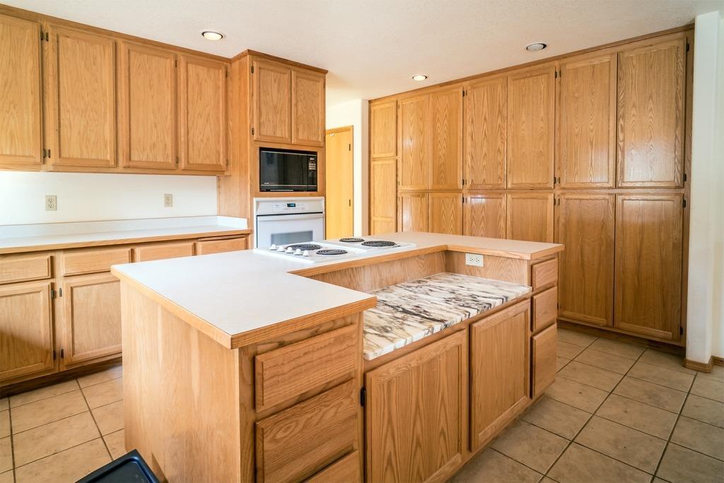 6123 Takilma Road Cave Junction, OR 97523 - Photo 12 of 31 Additional Photo