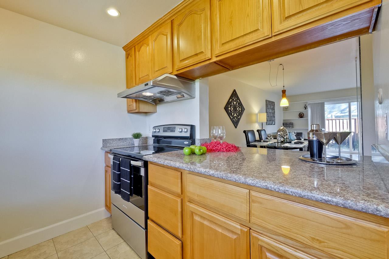 1133 Reed Avenue, Unit B Sunnyvale, CA 94086 - Photo 4 of 33