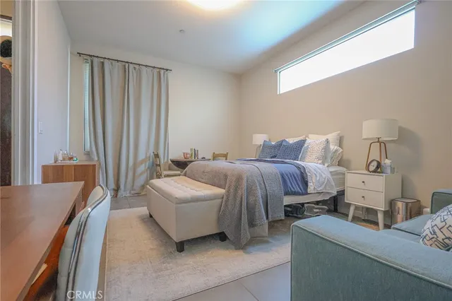 $500,000 | 133 The Promenade North, Unit 334, Long Beach, CA 90802