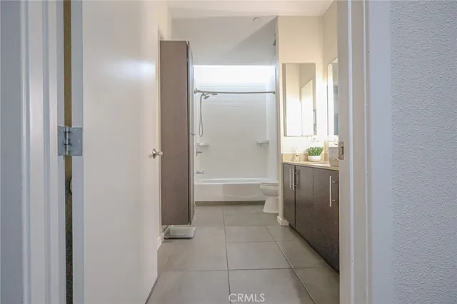 $500,000 | 133 The Promenade North, Unit 334, Long Beach, CA 90802