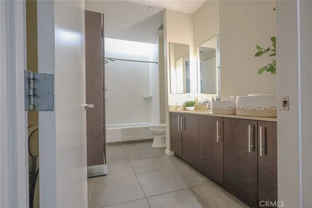 $500,000 | 133 The Promenade North, Unit 334, Long Beach, CA 90802