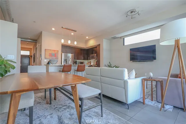 $500,000 | 133 The Promenade North, Unit 334, Long Beach, CA 90802