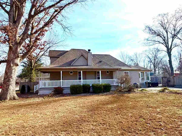 $237,000 | 821 East 6th Street, Centralia, IL 62801