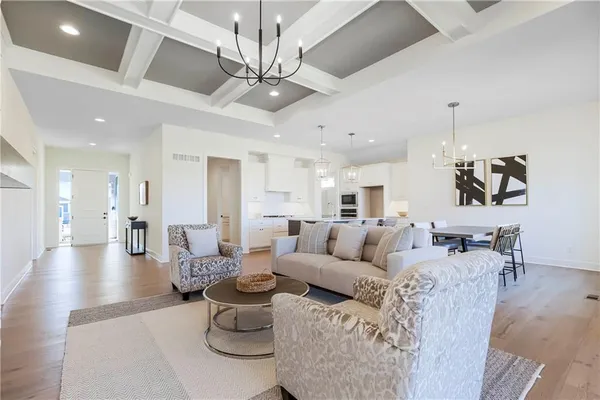$704,348 | 4218 West 158th Terrace, Overland Park, KS 66224