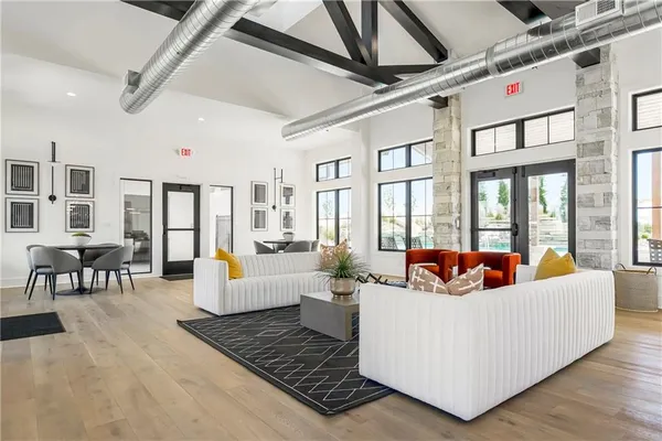 $704,348 | 4218 West 158th Terrace, Overland Park, KS 66224