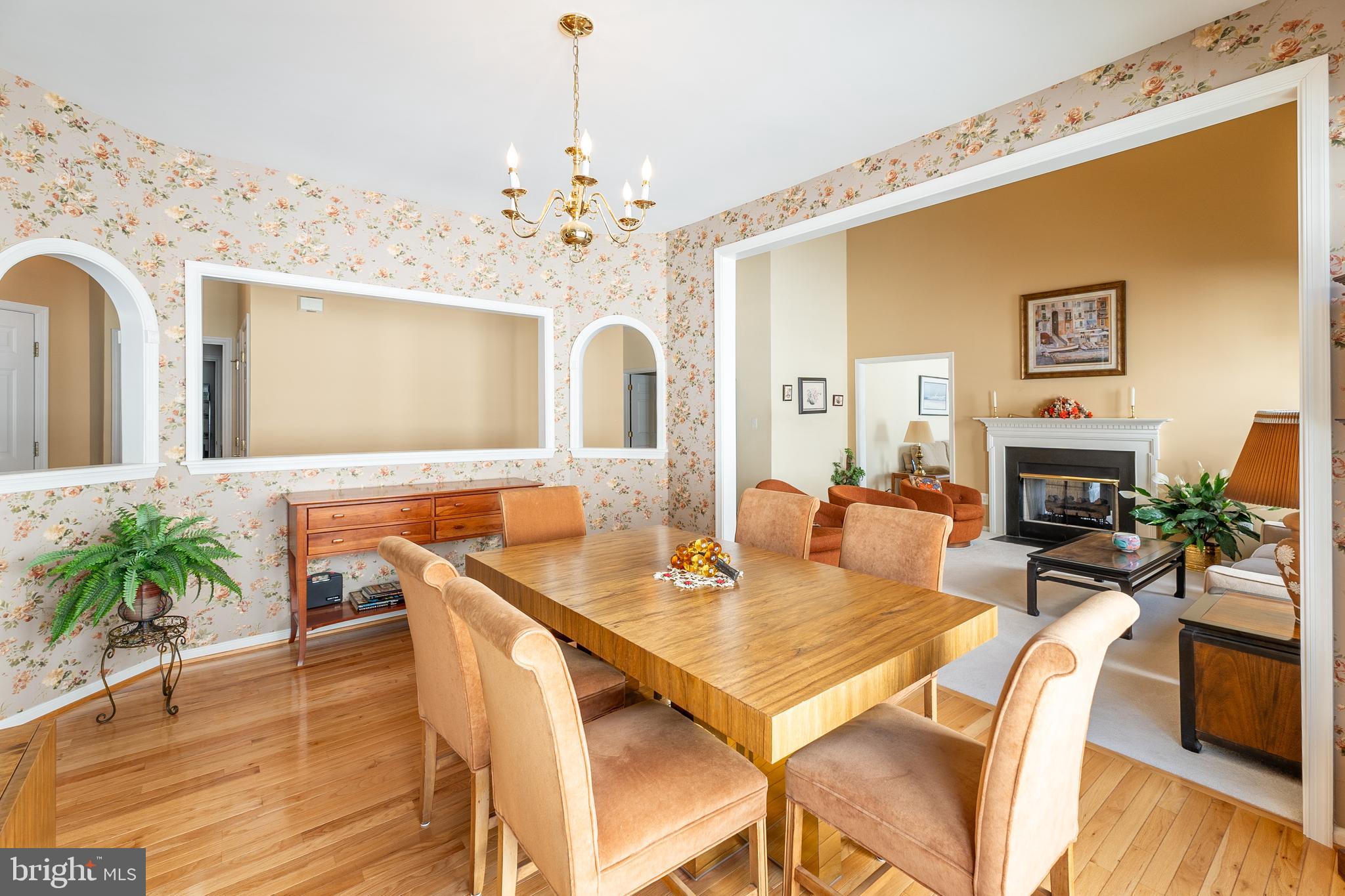 13574 Ryton Ridge Lane Gainesville, VA 20155 - Photo 8 of 38 Dining Room