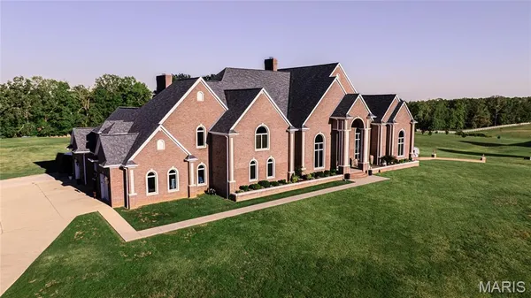 $1,800,000 | 6708 Brown Lane, Poplar Bluff, MO 63901