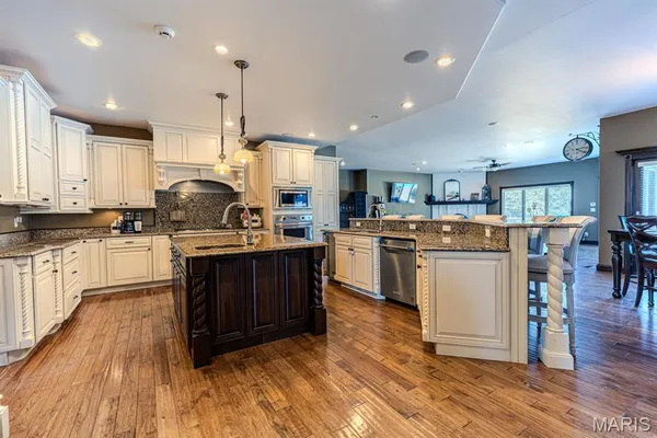 $1,800,000 | 6708 Brown Lane, Poplar Bluff, MO 63901